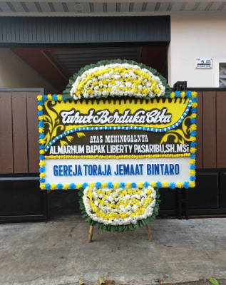 Papan Bunga Duka di Parakan